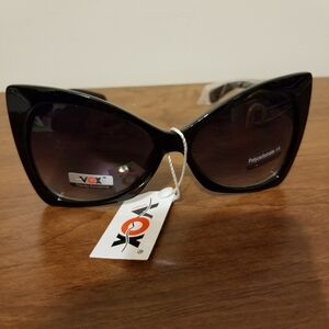VOX Trendy Oversized Cat Eye Retro Style Black Fashion Sunglasses